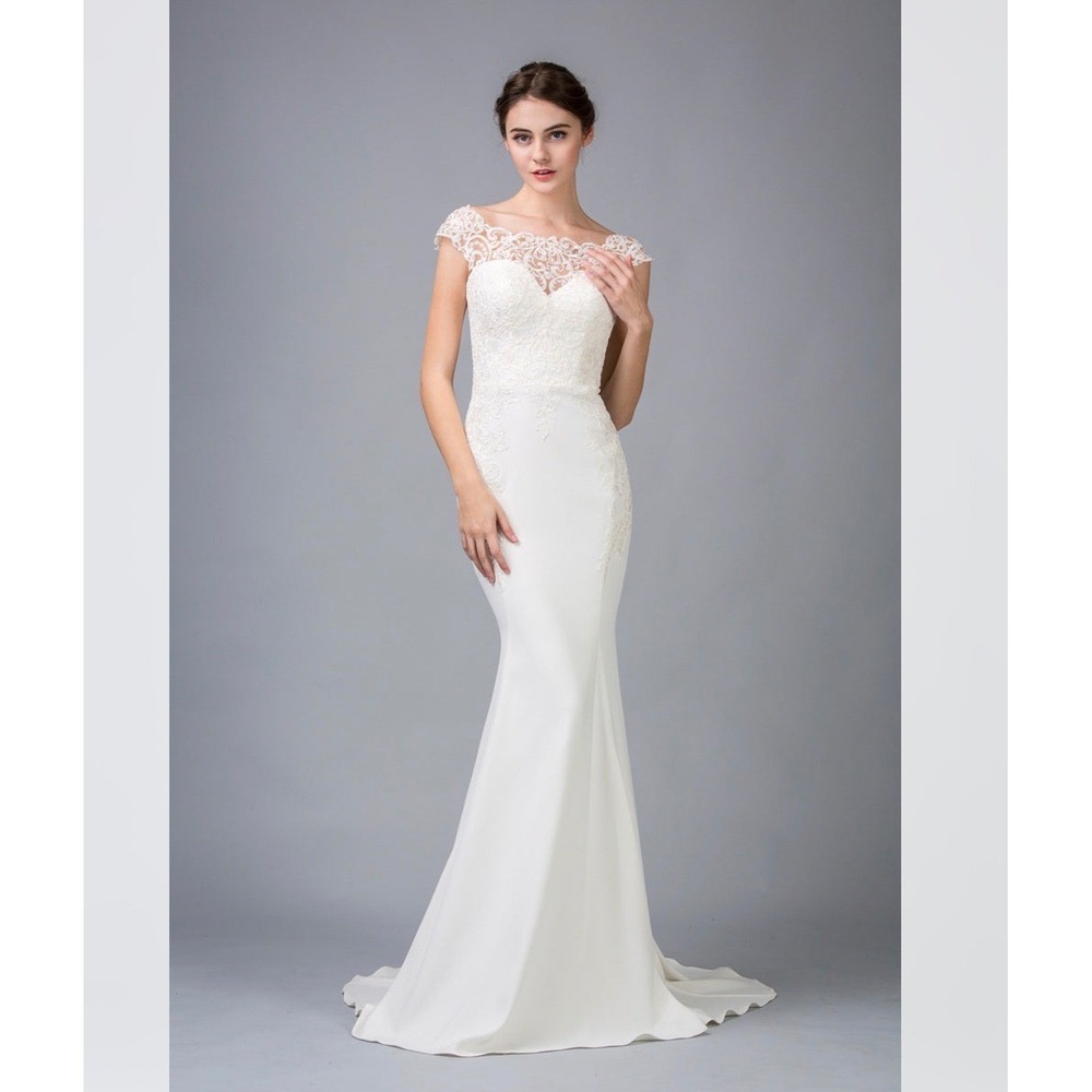 Eureka Lace Crepe Cap Sleeve Illusion Neck Mermaid Wedding Dress‎ Button Gown